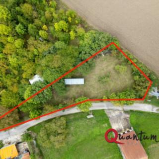 Prodej stavební parcely 808 m&sup2; Velvary