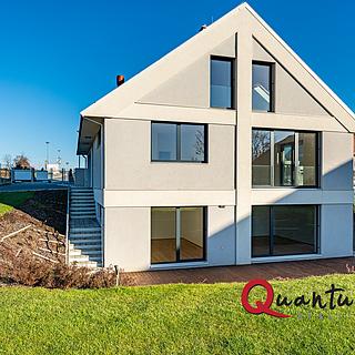 Prodej rodinného domu 390 m&sup2; Praha