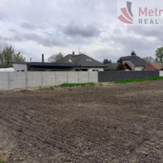 Prodej stavební parcely 989 m² Chvojenec