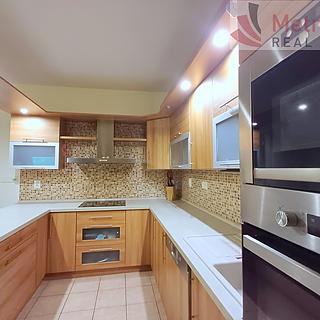 Pronájem bytu 3+kk 140 m&sup2; Pardubice