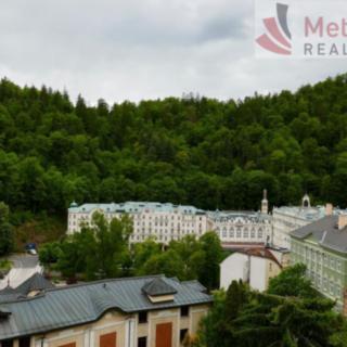 Prodej bytu 4+1 103 m² Karlovy Vary, Škroupova