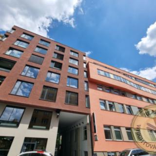 Pronájem kanceláře 316 m² Praha Libeň