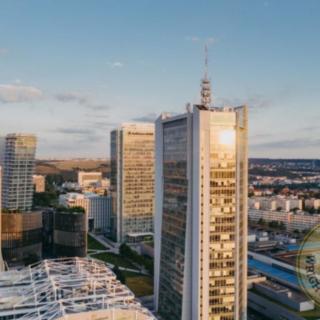 Pronájem kanceláře 266 m² Praha Nusle, Na strži