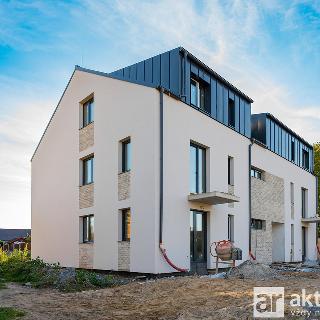 Prodej bytu 2+kk 64 m² Ovčáry, Na Bulánce