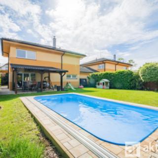 Prodej rodinného domu 172 m² Obříství, Dušnická