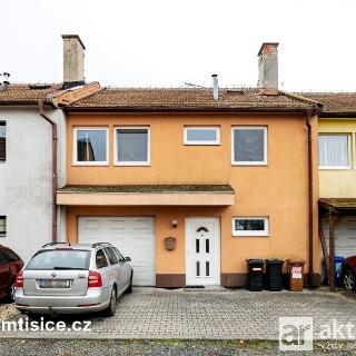 Prodej rodinného domu 133 m² Tišice, Hasičská