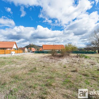 Prodej stavební parcely 1011 m² Točník