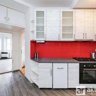 Prodej bytu 2+kk 50 m² Praha, Jivenská