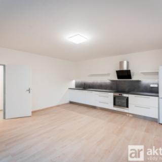 Pronájem bytu 2+kk 65 m² Neratovice, Školní