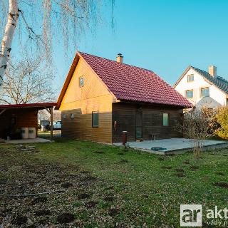 Prodej rodinného domu 51 m² Nebužely, 