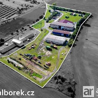 Prodej výrobního objektu 2 100 m² Velký Borek, 