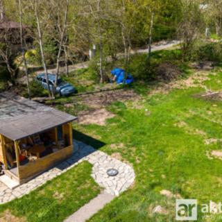 Prodej stavební parcely 1 418 m² Černolice, Nad rybníkem