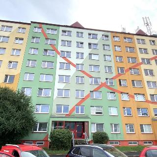 Prodej bytu 3+1 69 m² Teplice, Rovná