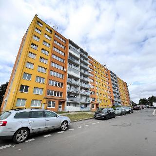 Pronájem bytu 1+kk a garsoniéry 34 m² Most, Lipová