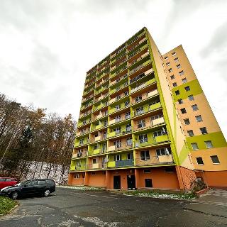 Prodej bytu 3+1 76 m² Osek, Hrdlovská