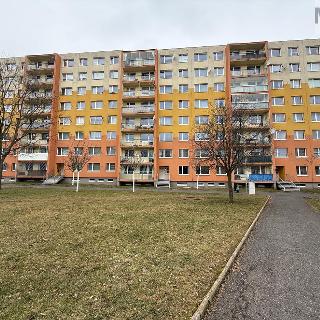 Pronájem bytu 2+kk 39 m² Most, Komořanská