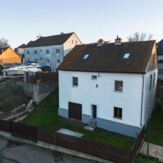 Prodej rodinného domu 350 m² Patokryje