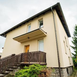 Prodej rodinného domu 376 m² Říčany, U Březské cesty