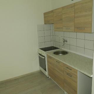 Pronájem bytu 2+kk 42 m² Most, Maxima Gorkého