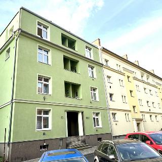 Pronájem bytu 2+1 56 m² Teplice, Americká