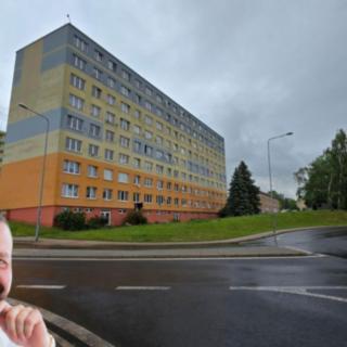 Pronájem bytu 2+kk Litvínov, Přátelství