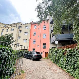 Pronájem bytu 2+1 70 m² Ústí nad Labem, Stará