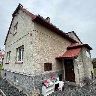 Prodej rodinného domu 205 m² Horní Jiřetín, 5. května