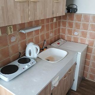 Prodej bytu 1+kk a garsoniéry 27 m² Chomutov, Březenecká