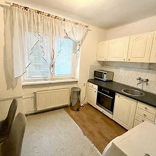 Pronájem bytu 1+1 27 m&sup2; Litvínov