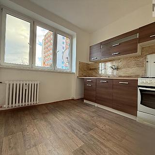 Pronájem bytu 2+1 52 m&sup2; Most