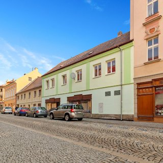 Prodej rodinného domu 293 m² Duchcov, nám. Republiky