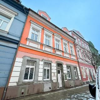 Pronájem bytu 1+kk a garsoniéry 35 m² Duchcov, Teplická