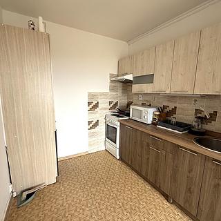 Pronájem bytu 1+kk, garsoniery 32 m&sup2; Most