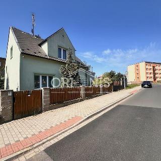 Prodej rodinného domu 100 m² Chomutov, Sokolská