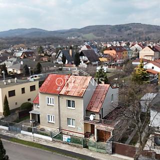 Prodej rodinného domu 90 m&sup2; Chomutov