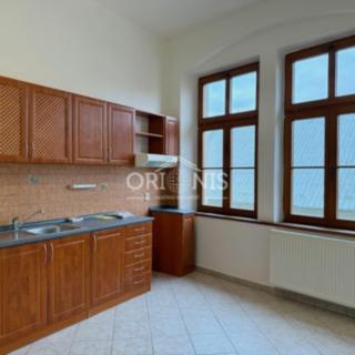 Pronájem bytu 2+1 62 m² Chomutov
