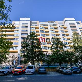 Prodej bytu 4+kk 120 m² České Budějovice, Staroměstská