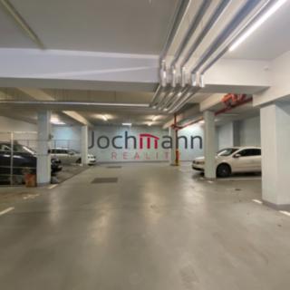 Pronájem parkovacího místa 12 m² České Budějovice 3, Riegrova
