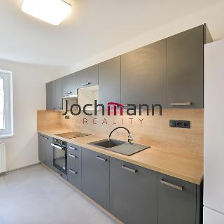 Pronájem bytu 3+1 90 m² České Budějovice, Kališnická