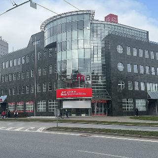 Pronájem kanceláře 844 m² České Budějovice, Pražská tř.