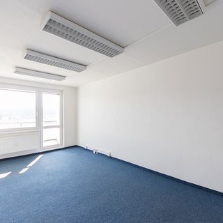 Pronájem kanceláře 63 m² Praha