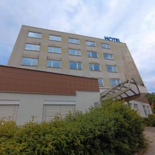 Pronájem skladu 308 m² Praha Karlín, U Sluncové