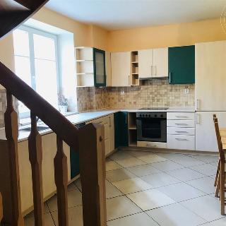 Pronájem bytu 2+kk 80 m² Praha, Křemencova