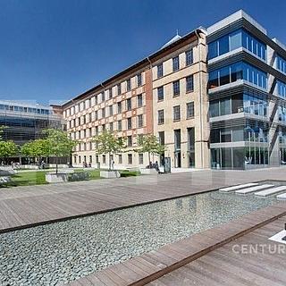 Pronájem kanceláře 330 m&sup2; Praha