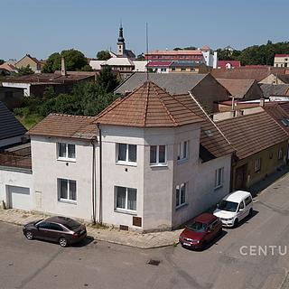 Prodej rodinného domu 257 m&sup2; Lysá nad Labem