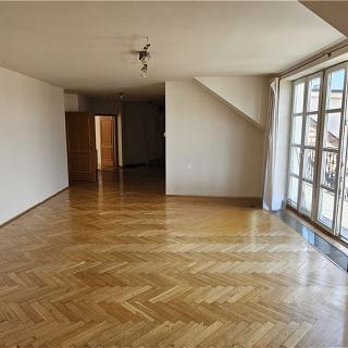 Pronájem bytu 3+1 154 m² Praha