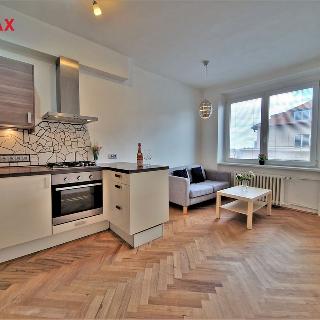 Pronájem bytu 1+1 41 m² Praha, Na Klaudiánce