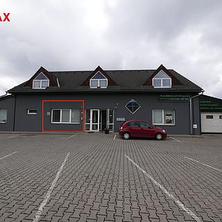 Pronájem kanceláře 16 m&sup2; Lety