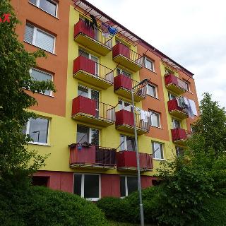 Prodej bytu 3+1 65 m² Hodonice, Obecní