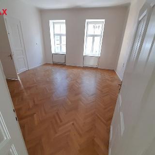 Prodej bytu 4+1 122 m² Znojmo, Havlíčkova